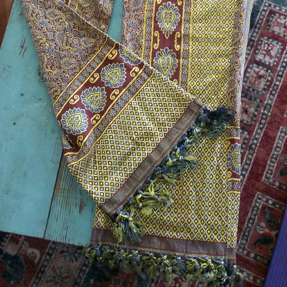 Pants - Picture 2 of 7